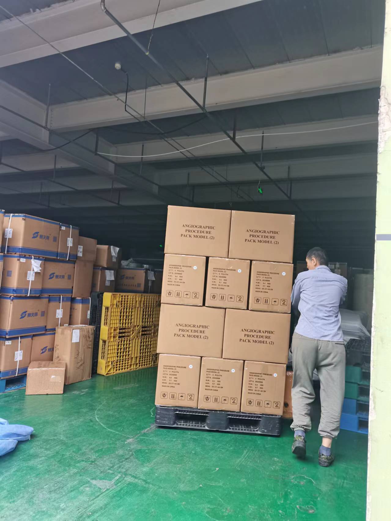 40 HQ Surgical Pack Ship till Tripoli